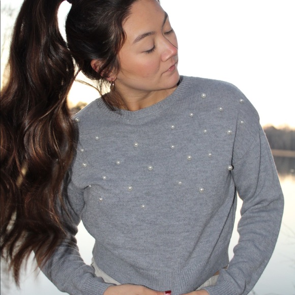 H&M Cropped Sweater - Picture 3 of 4